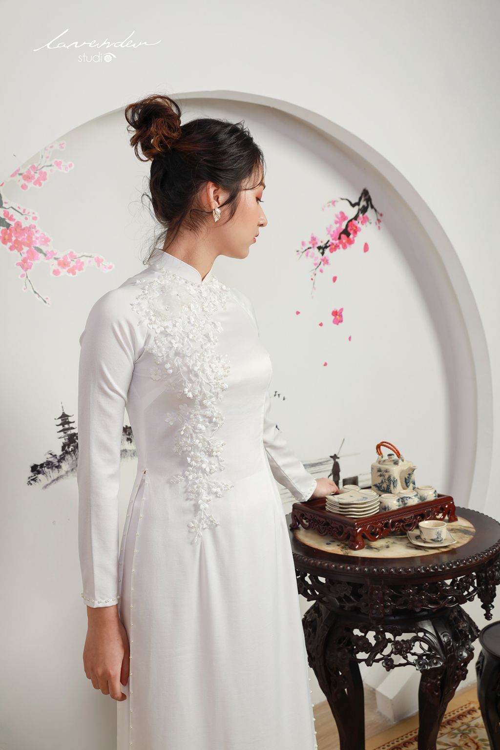 Áo Dài Lavender luôn nỗ lực đầu tư cho những sản phẩm bán và cho thuê áo dài ở Đà Nẵng - Hội An đẹp tinh xảo