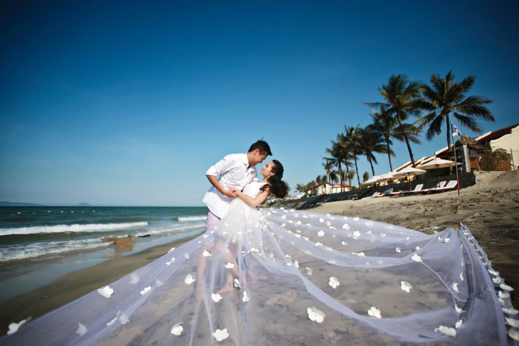 chụp ảnh cưới đẹp ở biển