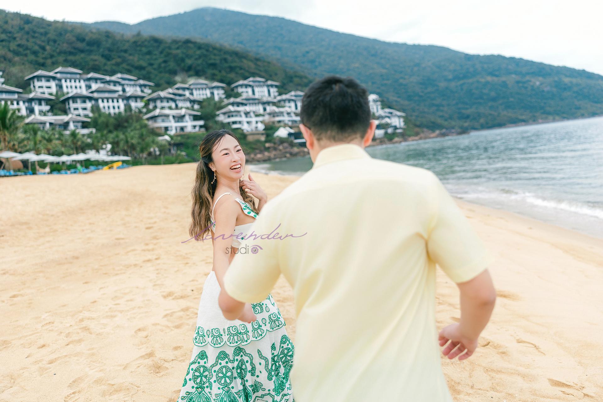 Dịch vụ chụp ảnh couple du lịch biển Đà Nẵng