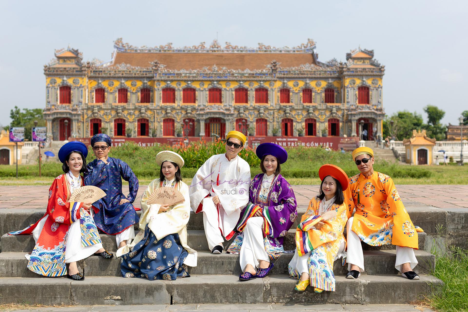 Giá chụp ảnh du lịch cùng bạn bè ở Huế