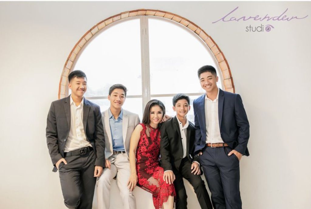 Lavender Studio - Hệ thống studio chụp ảnh gia đình đẹp ở TPHCM