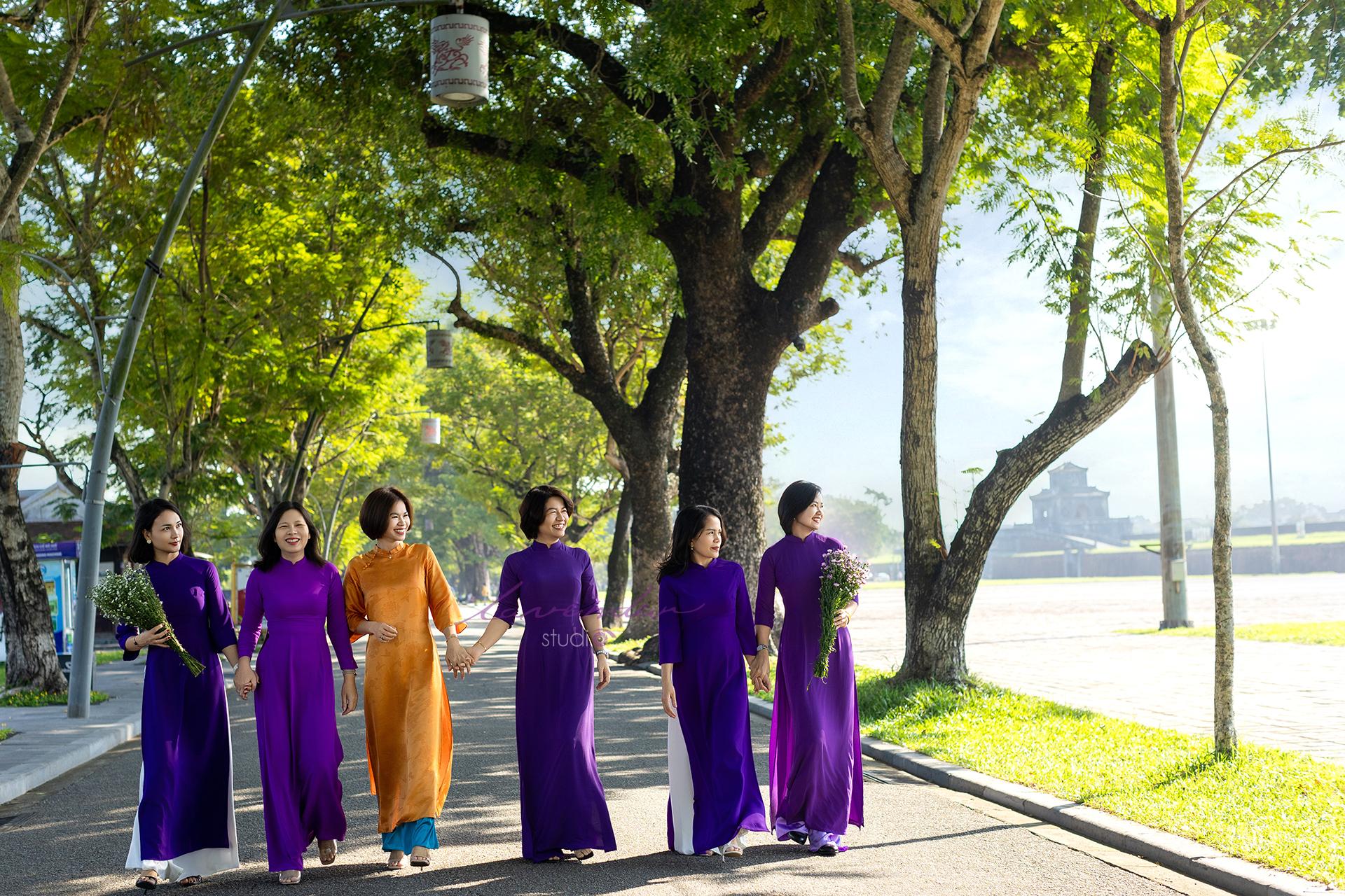 Tour dịch vụ chụp áo dài cùng bạn bè kết hợp du lịch ở Huế