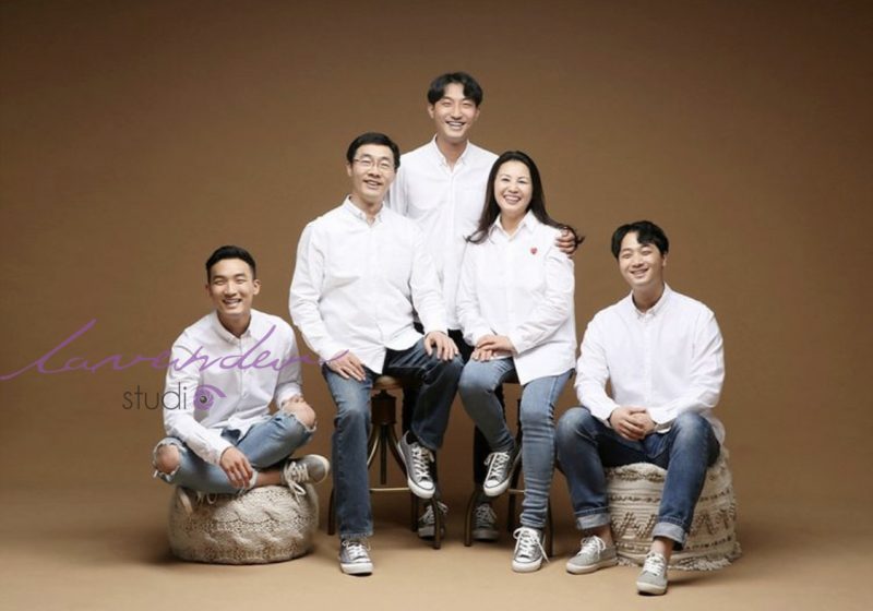 Chụp ảnh gia đình kiểu Hàn quốc tại Lavender studio